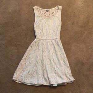 Super cute floral dress